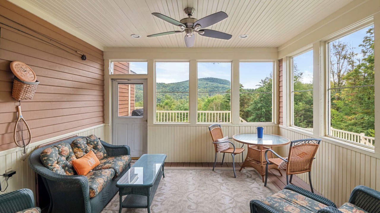 Photo of Livingroom in Jamaica