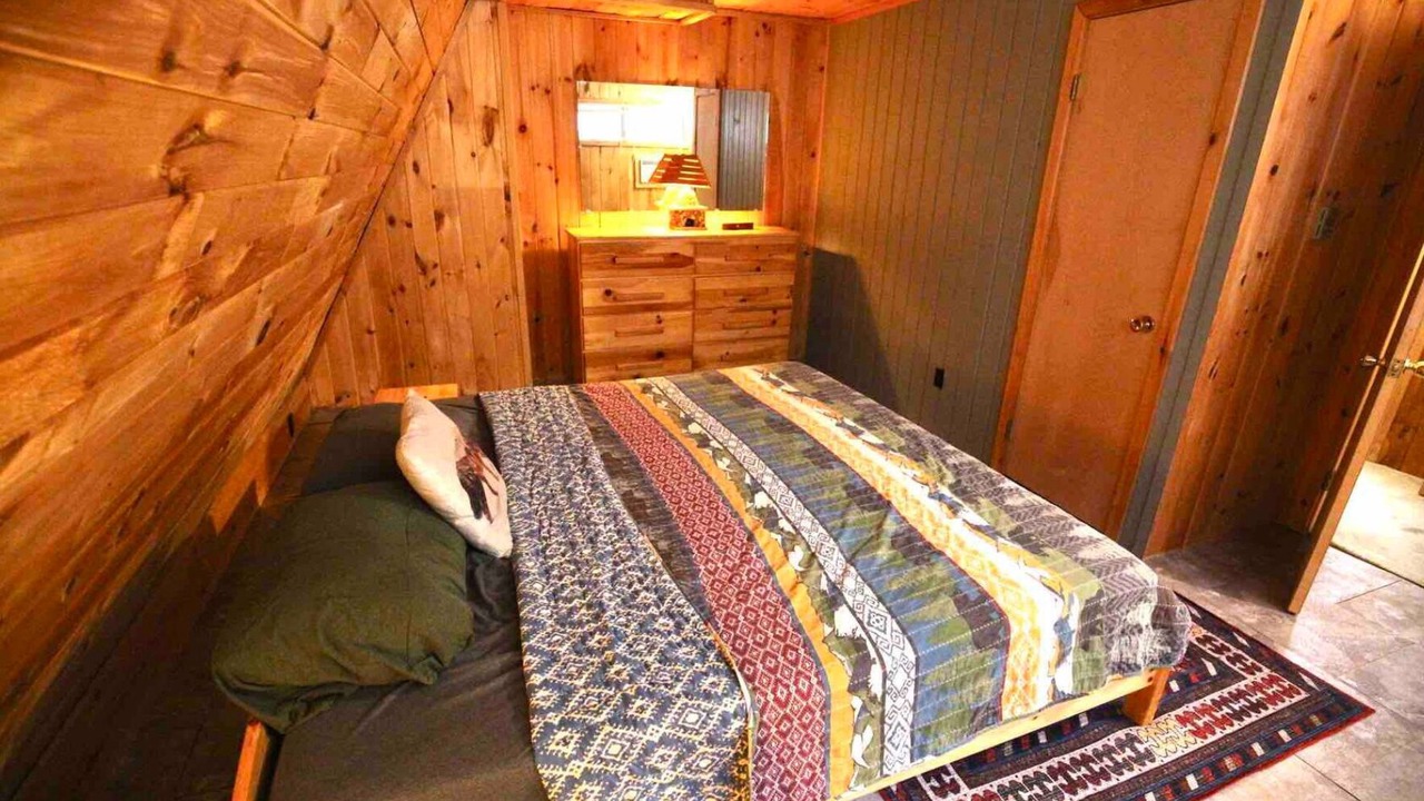 Photo of Bedroom in Jay