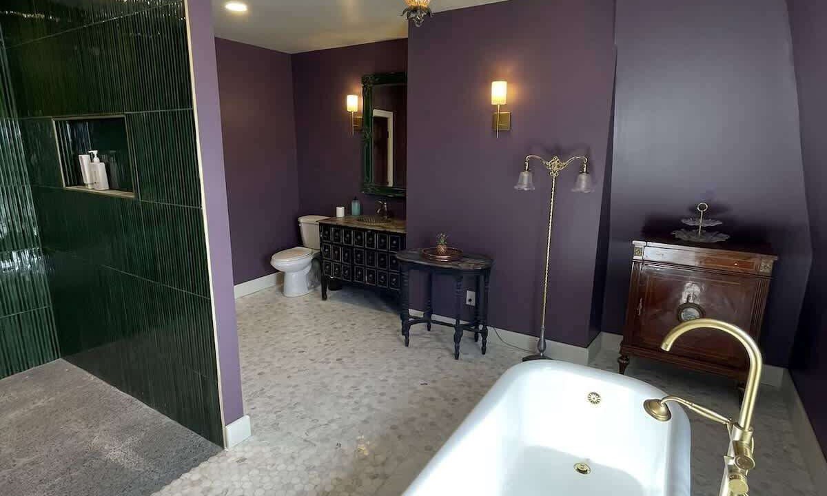 Photo of Bathroom in Seneca Falls