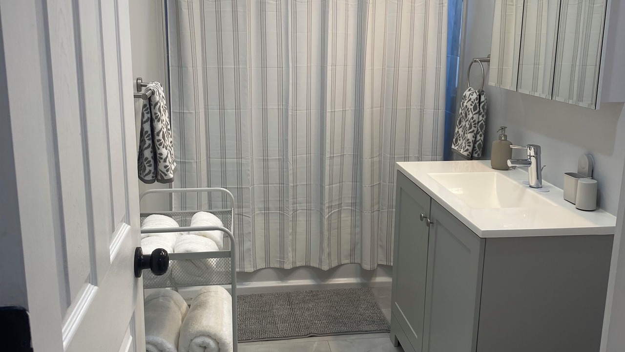 Photo of Bathroom in Wellington Hill
