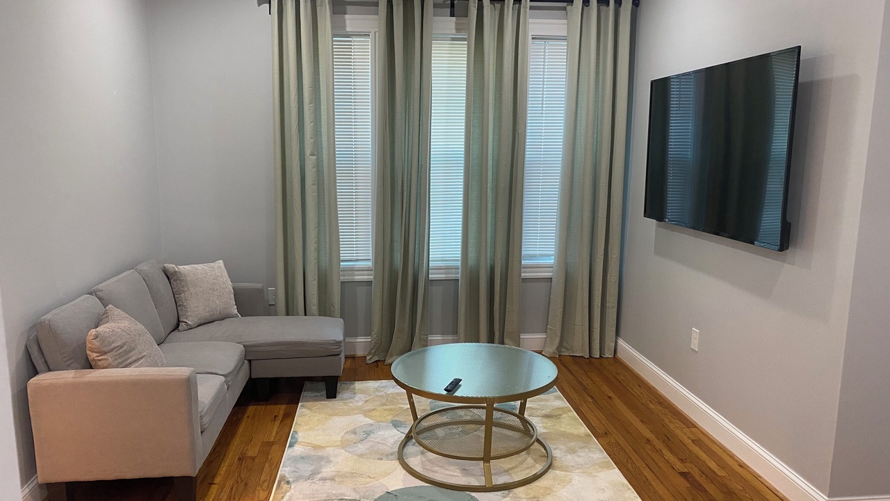 Photo of Livingroom in Wellington Hill