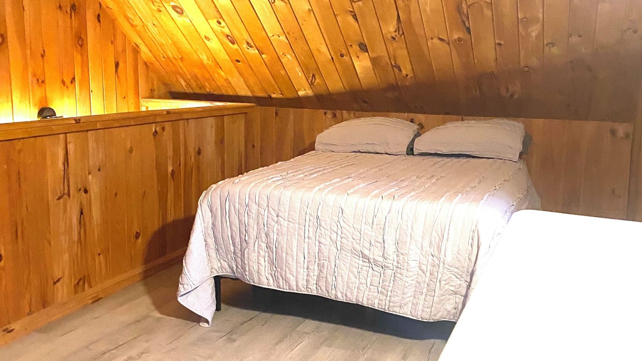 Photo of Bedroom in Orrington
