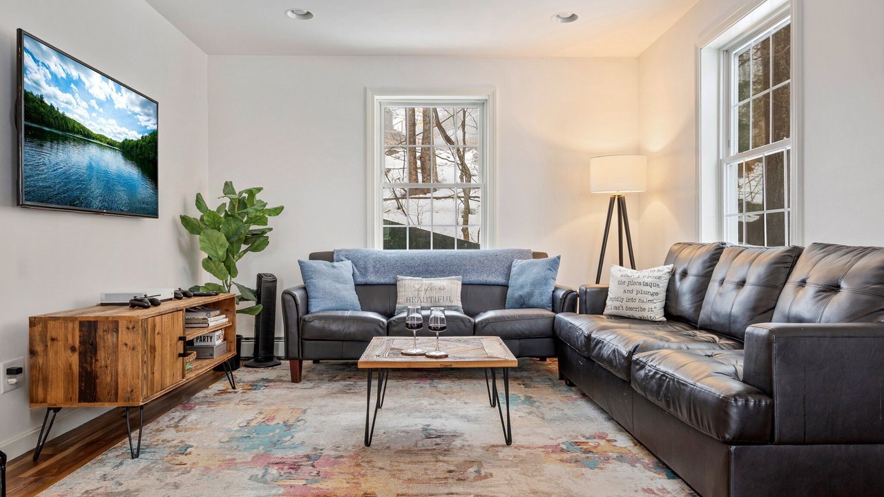 Photo of Livingroom in Windham