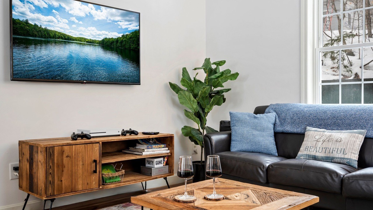 Photo of Livingroom in Windham
