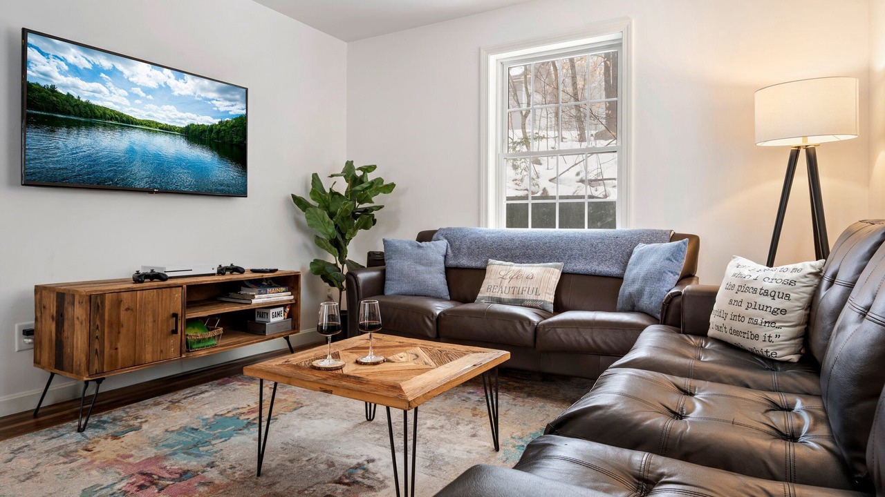 Photo of Livingroom in Windham