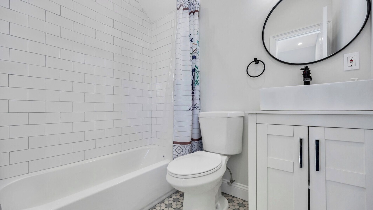 Photo of Bathroom in Greenport West