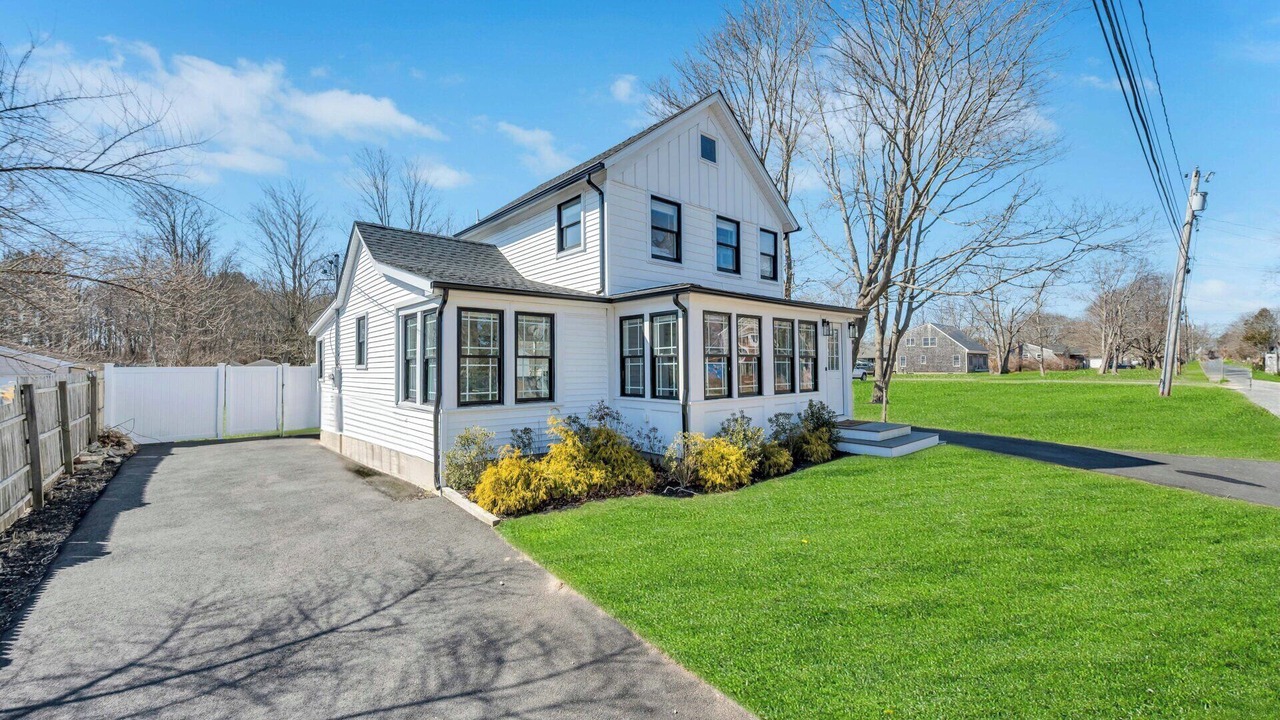 Photo of Outdoor in Greenport West