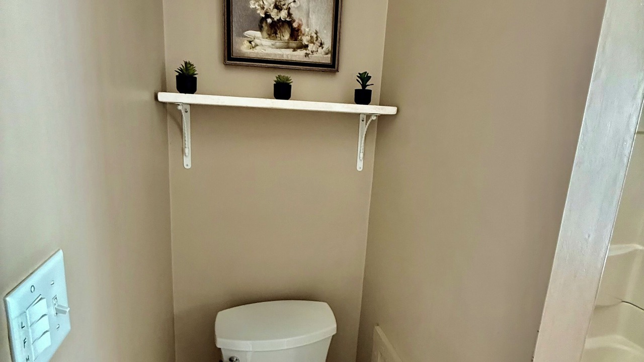 Photo of Bathroom in Town of Hounsfield