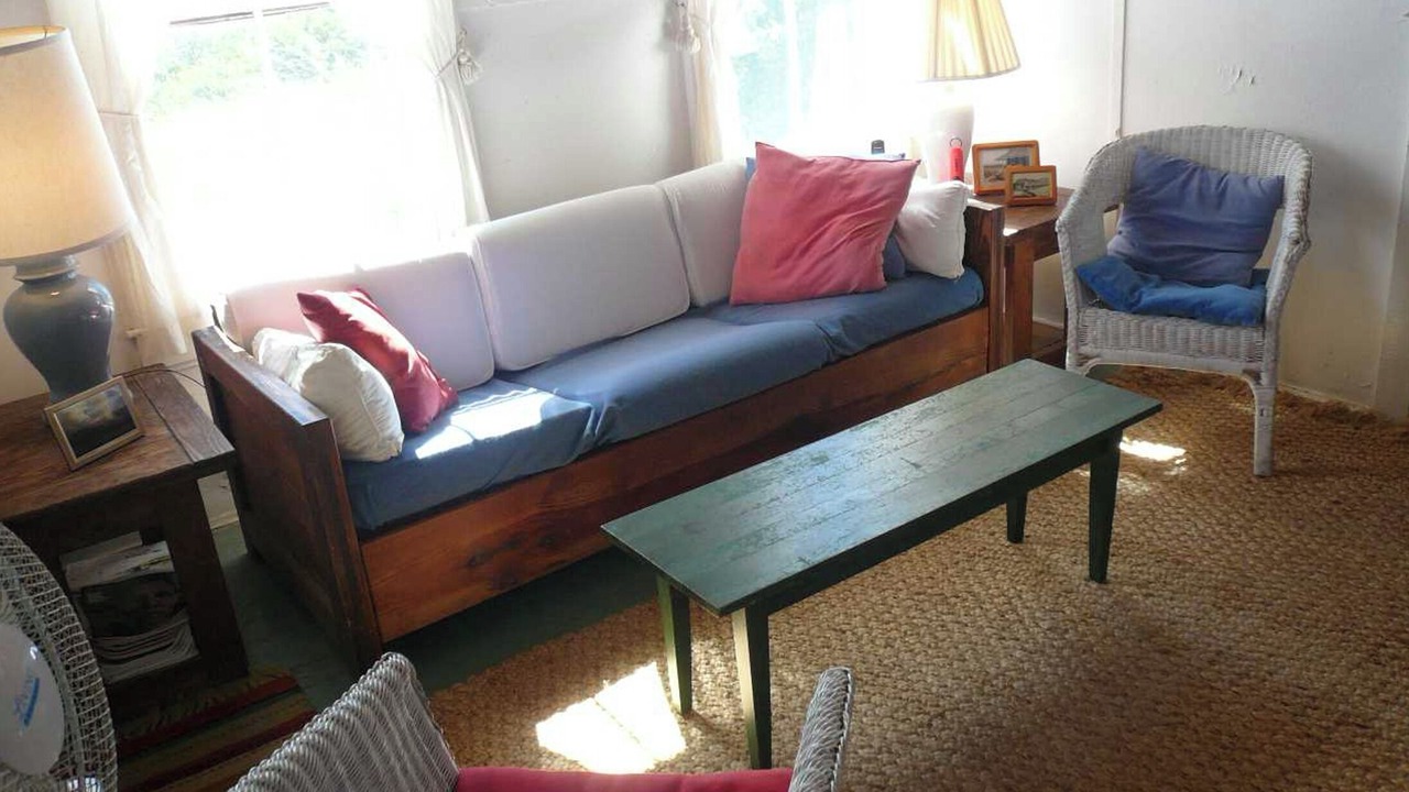 Photo of Livingroom in Truro