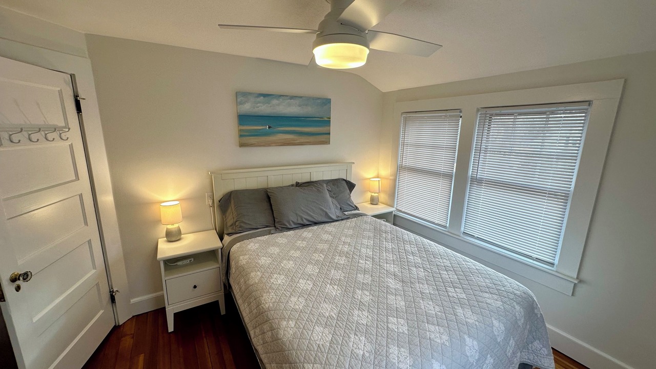 Photo of Bedroom in Westbrook Center
