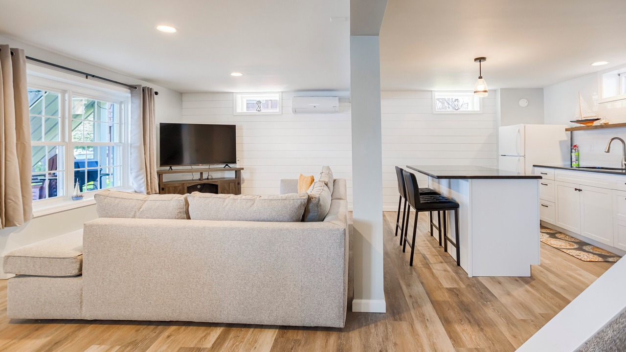 Photo of Livingroom in Honeoye