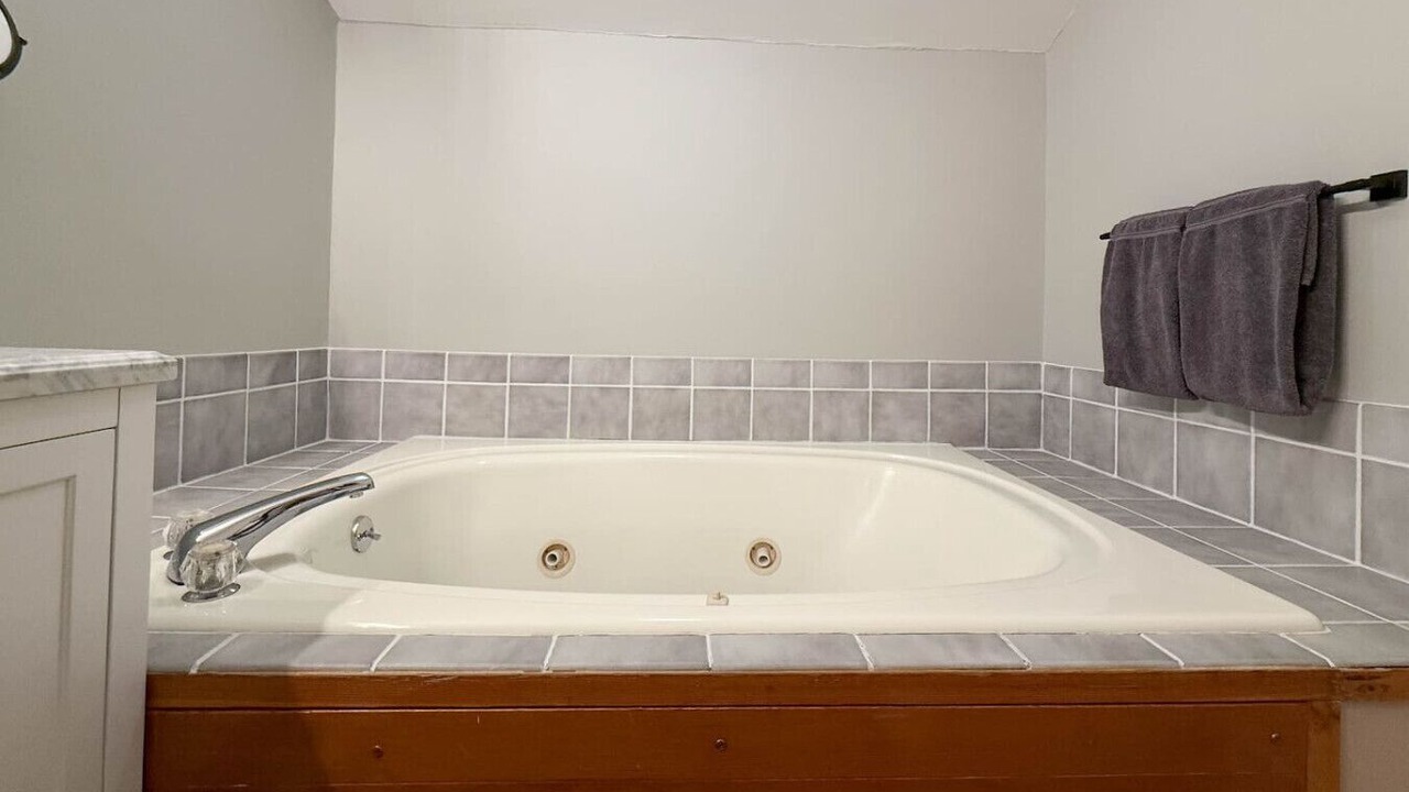 Photo of Bathroom in North Conway