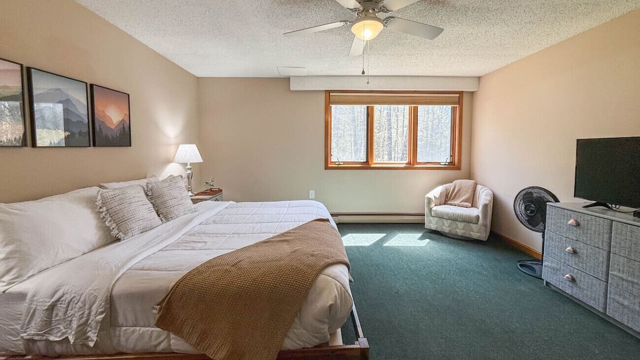 Photo of Bedroom in North Conway