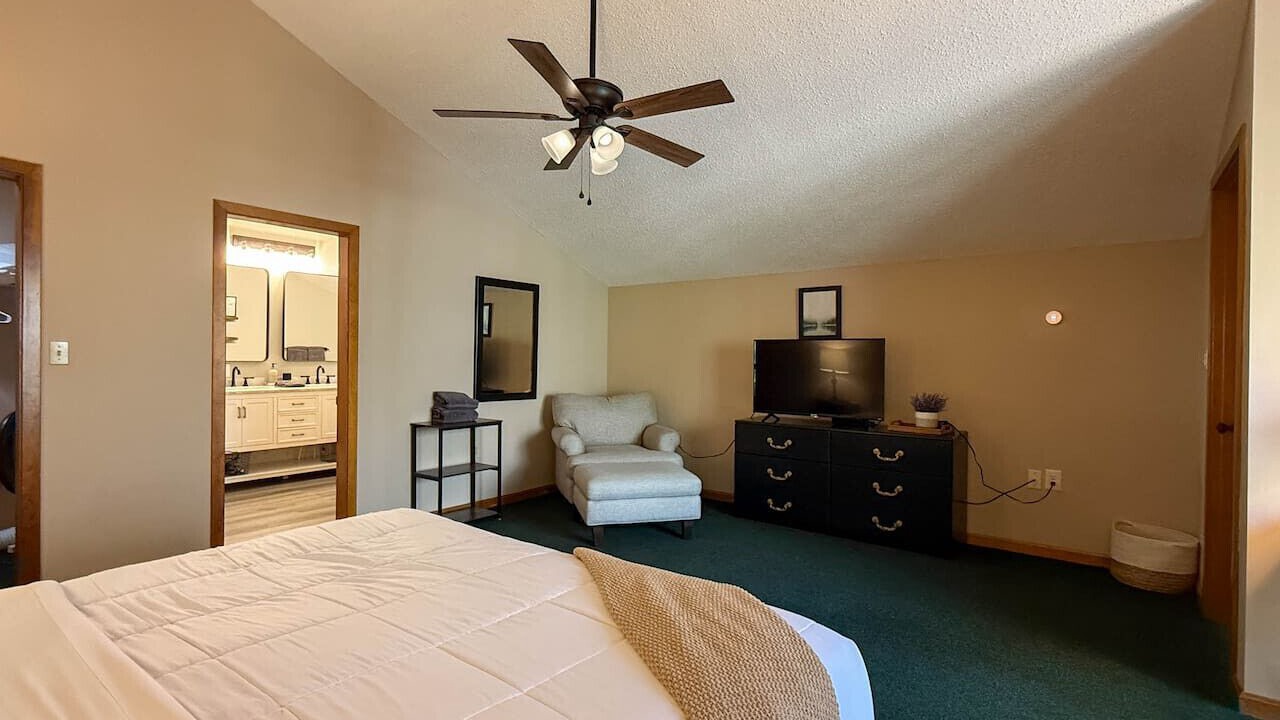 Photo of Bedroom in North Conway
