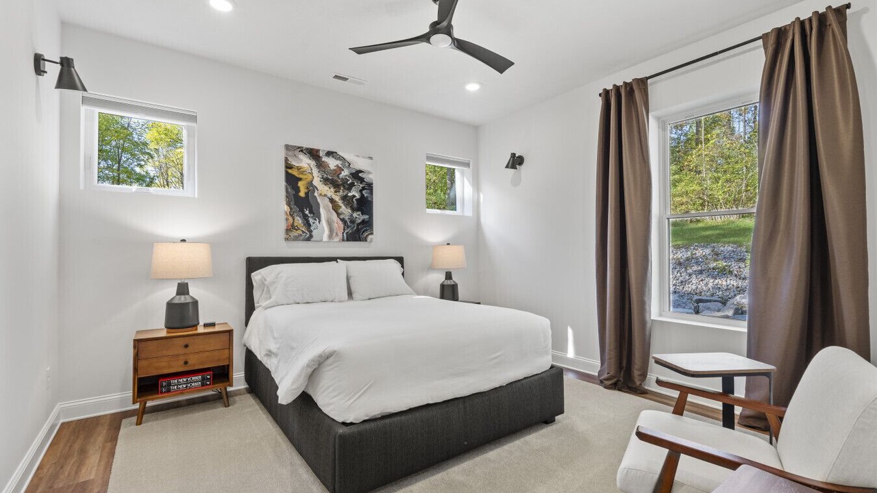 Photo of Bedroom in Skaneateles