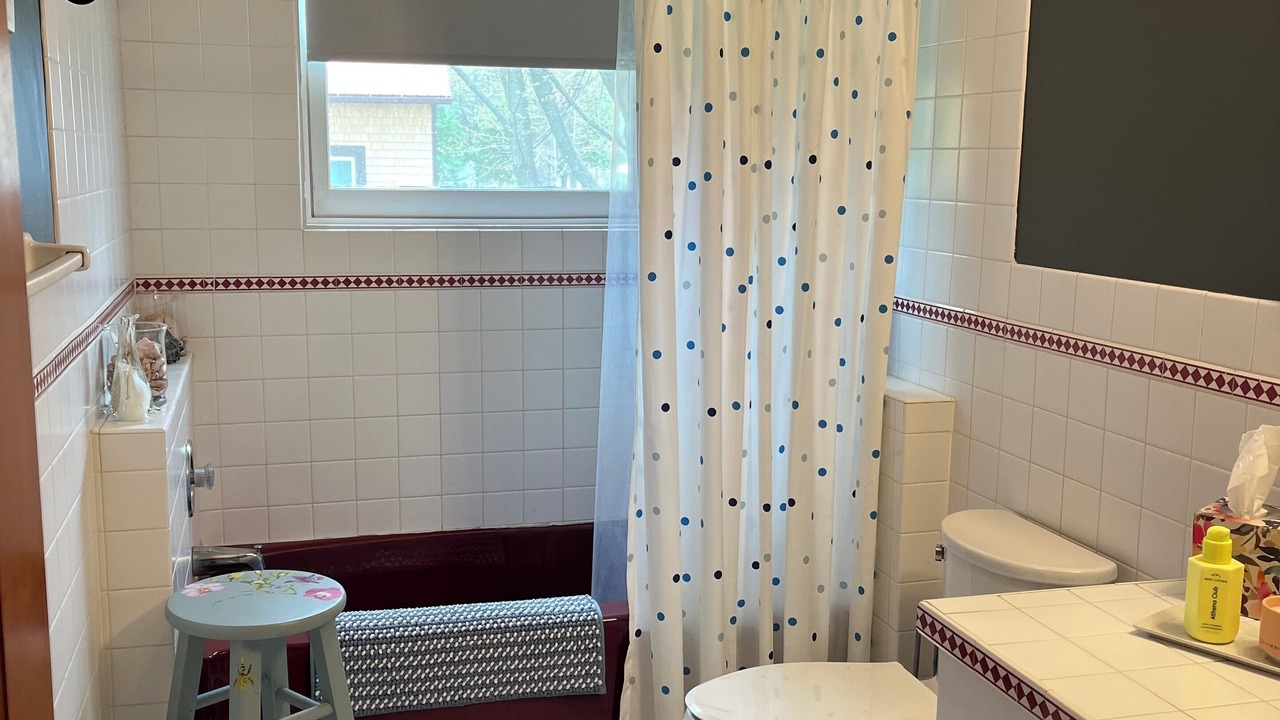 Photo of Bathroom in Alburg