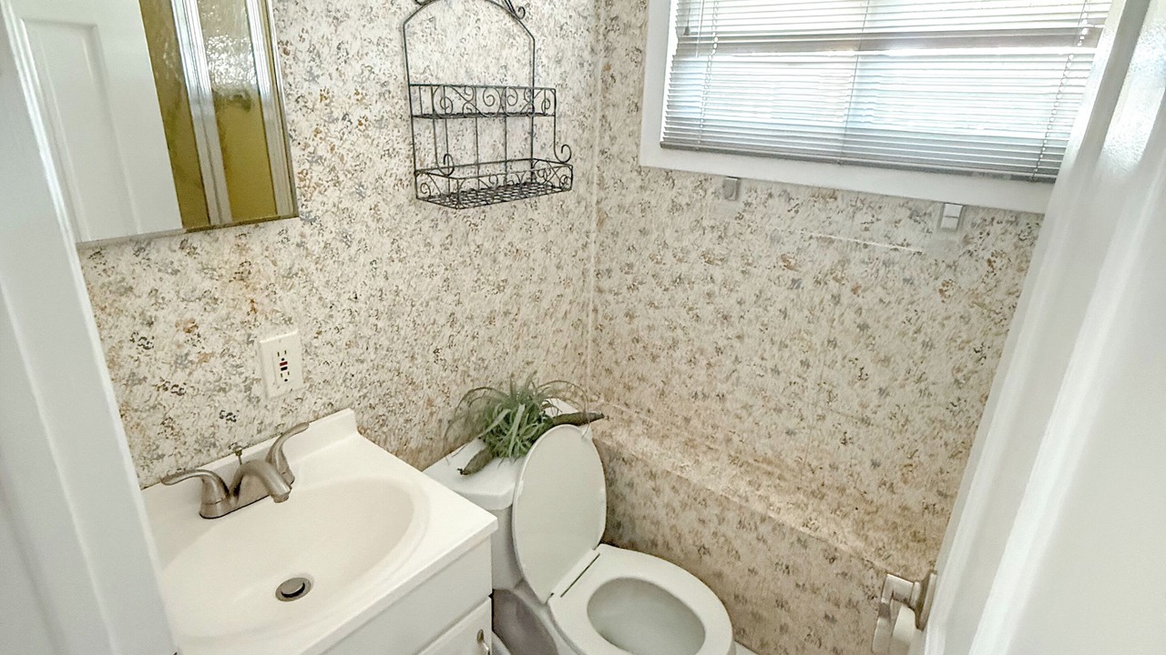 Photo of Bathroom in Massapequa