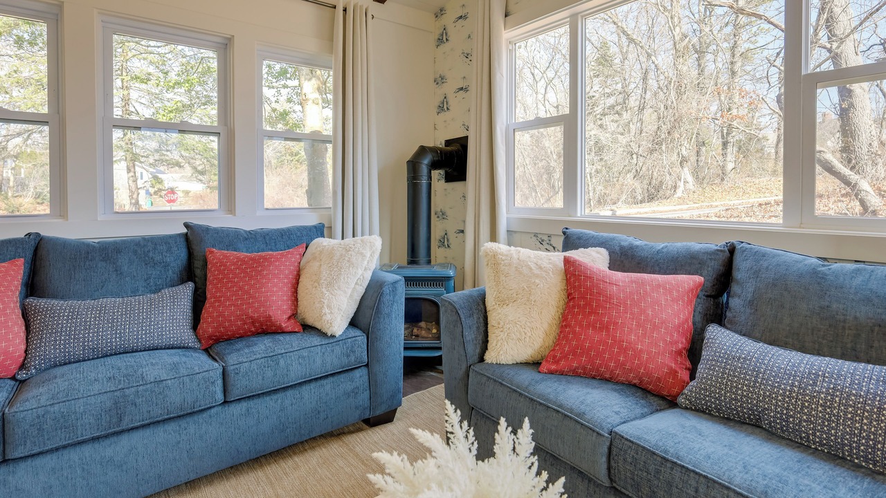 Photo of Livingroom in Hyannis