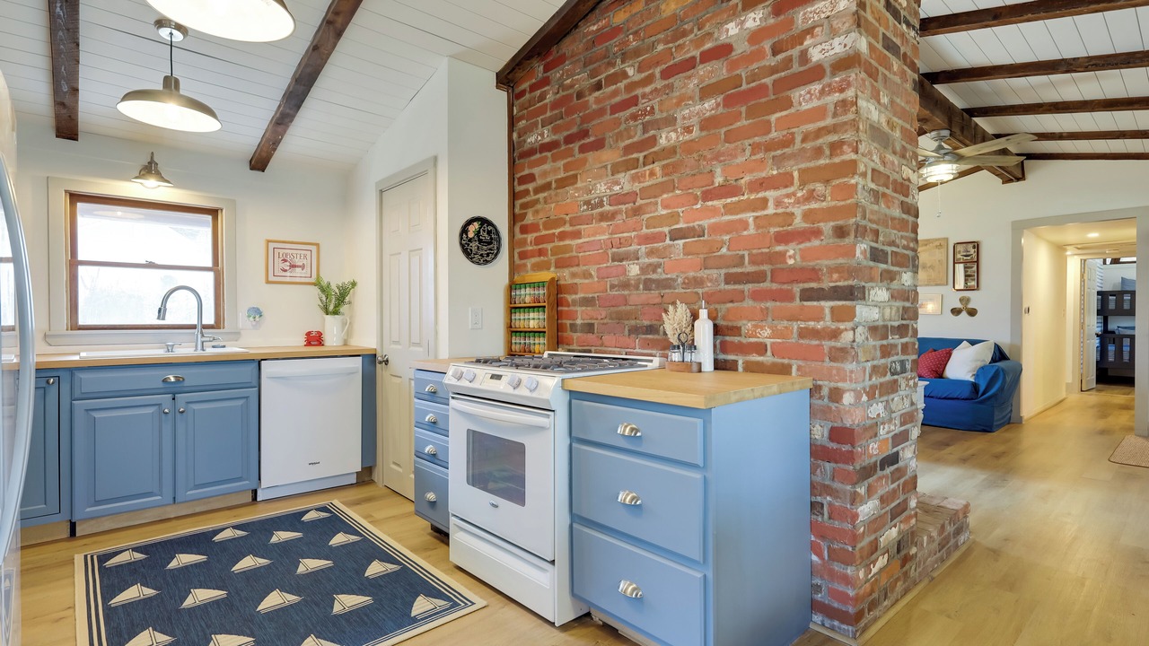 Photo of Kitchen in Hyannis