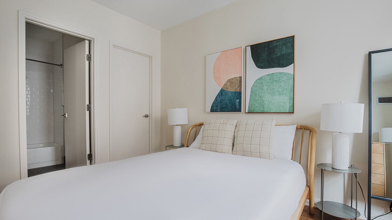 Photo of Bedroom in Downtown Boston