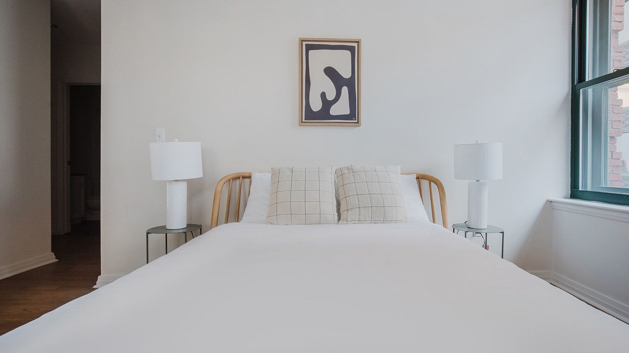 Photo of Bedroom in Downtown Boston