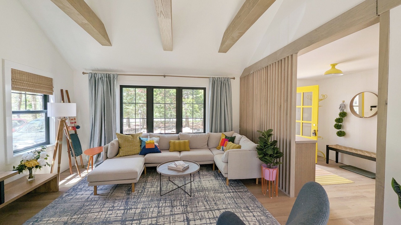 Photo of Livingroom in North Eastham