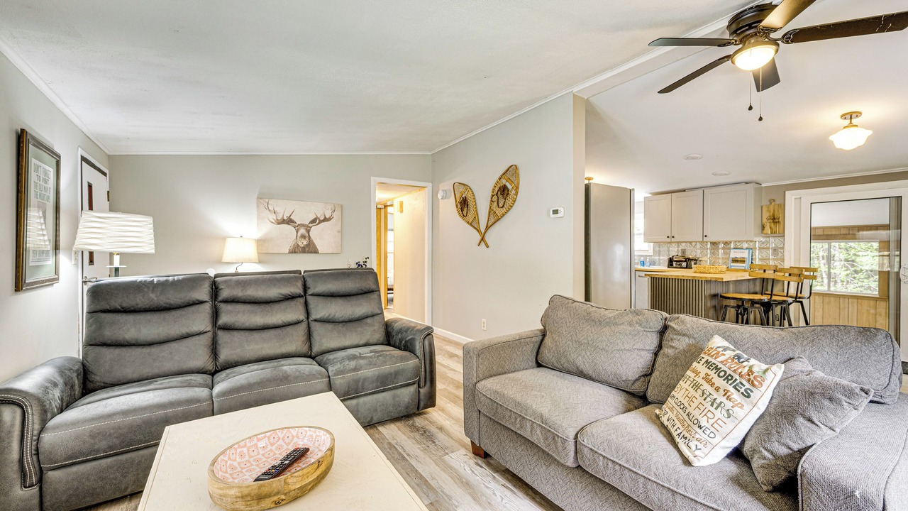 Photo of Livingroom in Albany