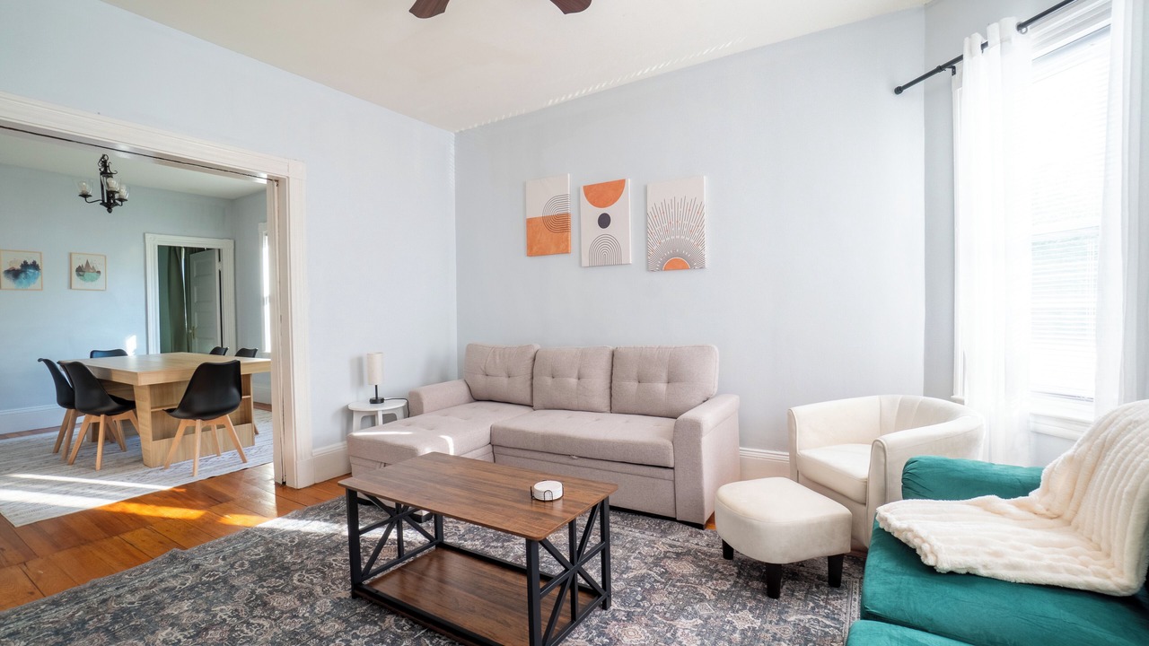 Photo of Livingroom in Spring Hill