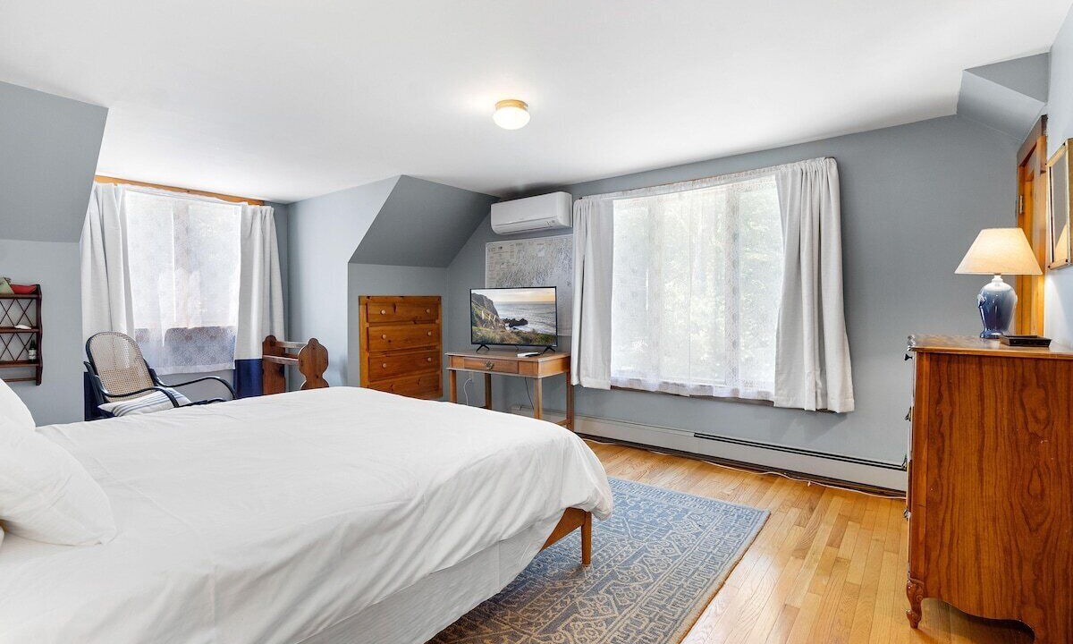 Photo of Bedroom in Boothbay Harbor