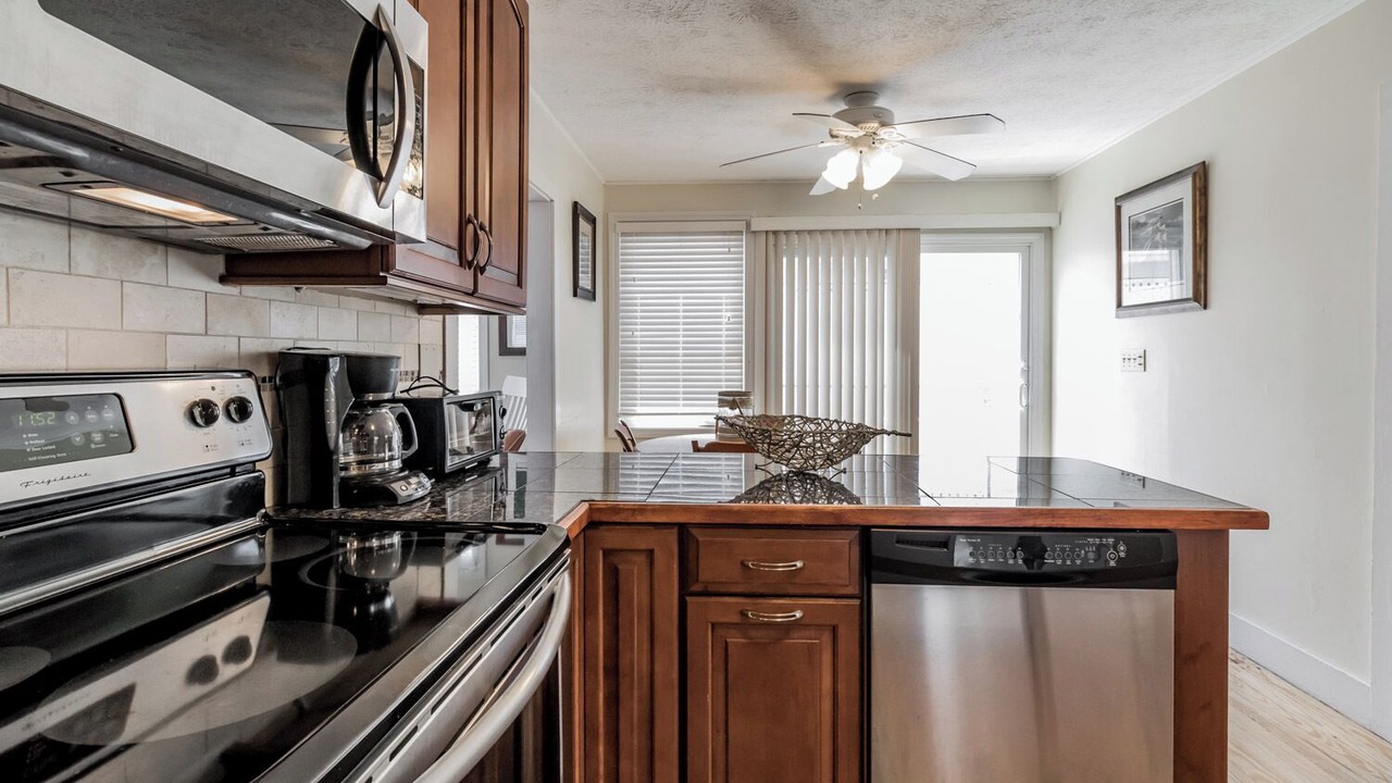 Photo of Kitchen in Ocean Park
