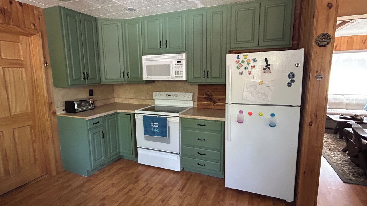 Photo of Kitchen in Barndoor Island