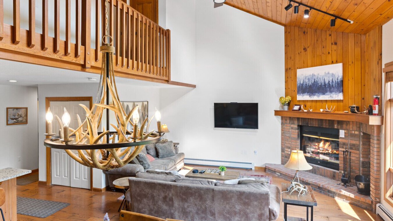 Photo of Livingroom in Carroll