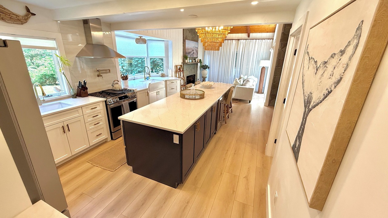 Photo of Kitchen in Tisbury