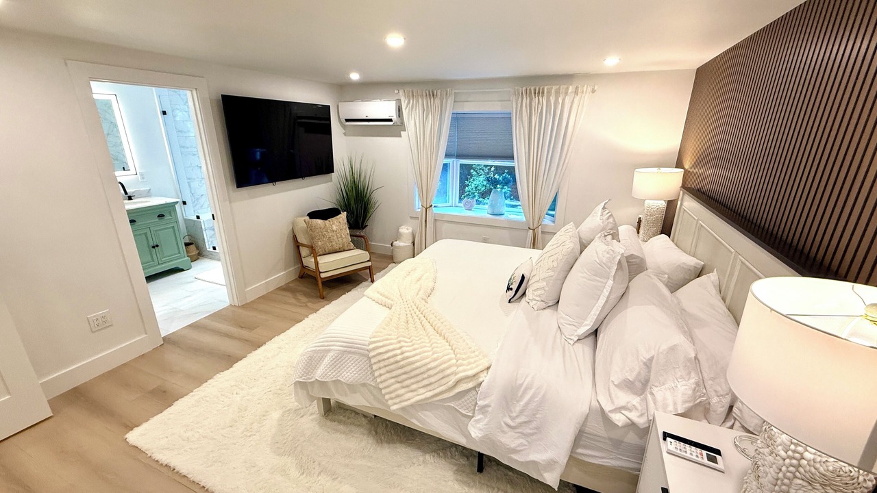 Photo of Bedroom in Tisbury