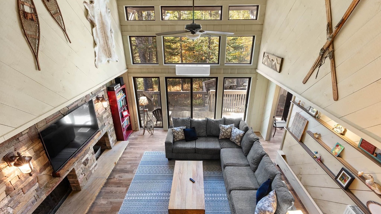 Photo of Livingroom in West Dover