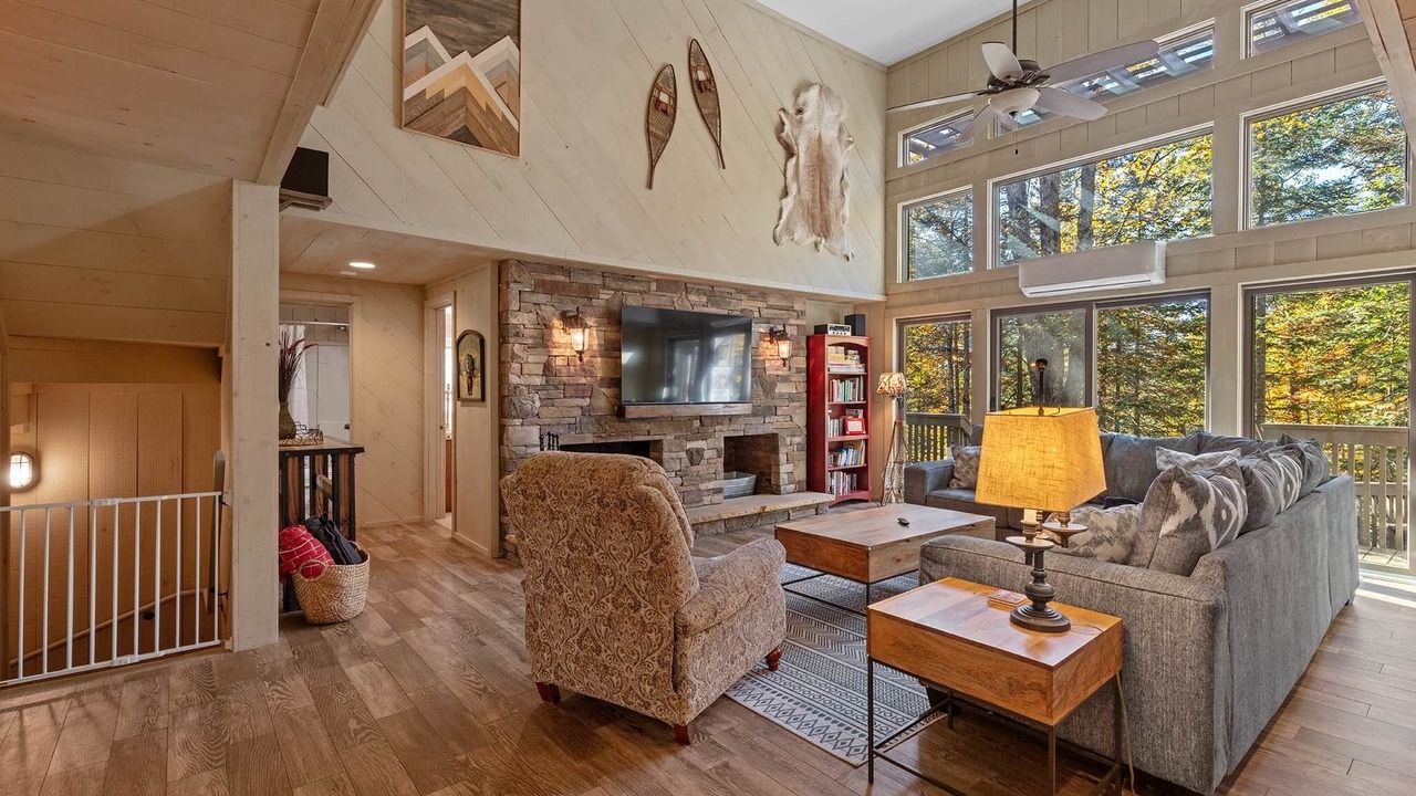 Photo of Livingroom in West Dover