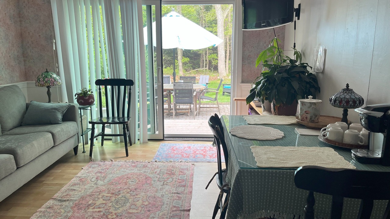 Photo of Livingroom in Barnstable