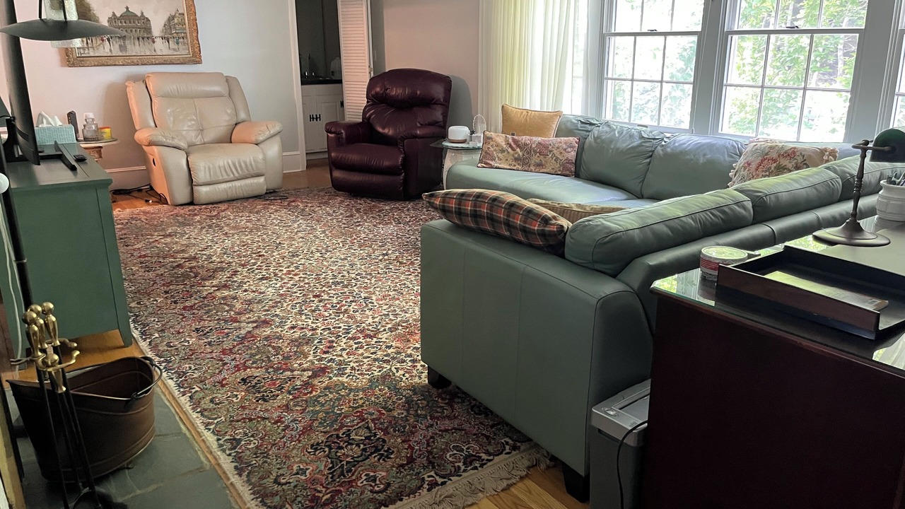 Photo of Livingroom in Barnstable