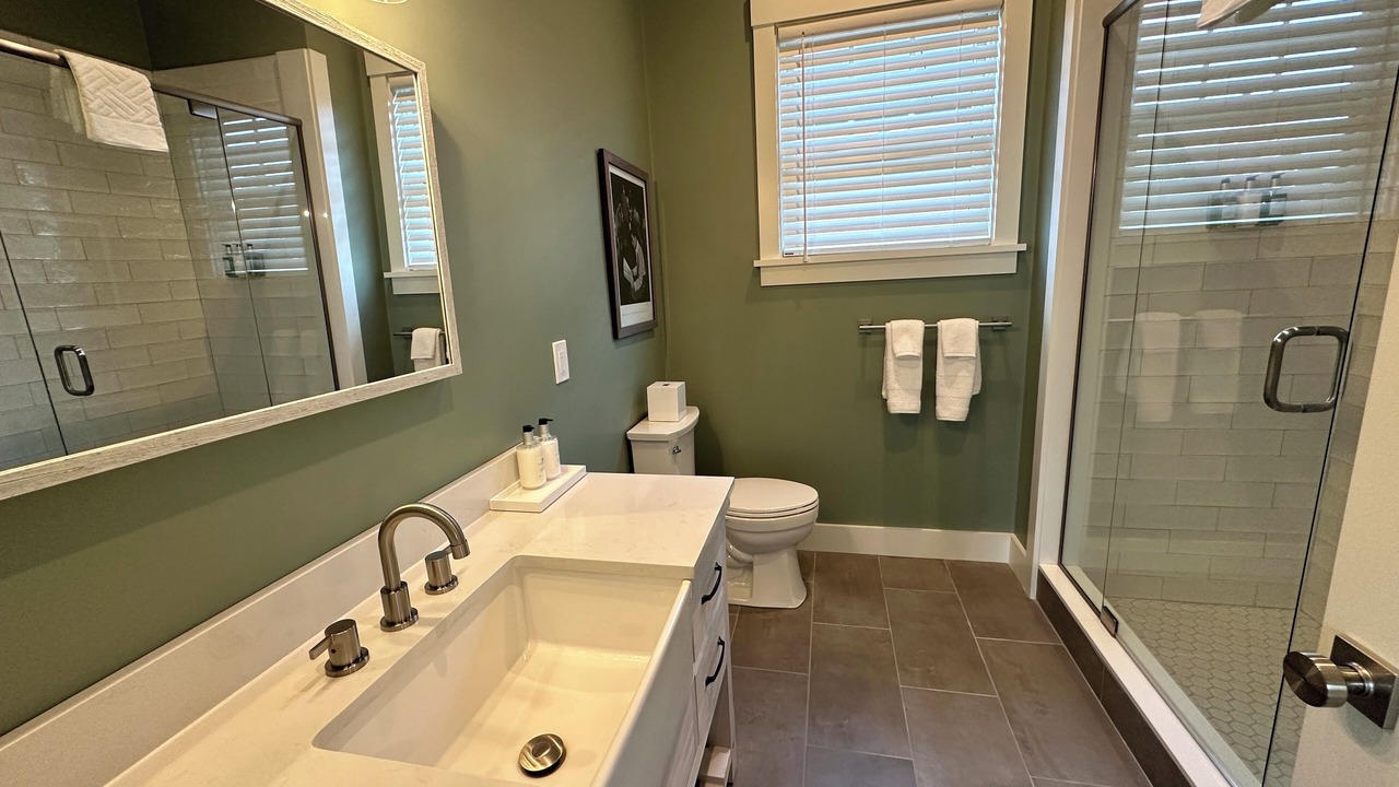 Photo of Bathroom in Off Broadway