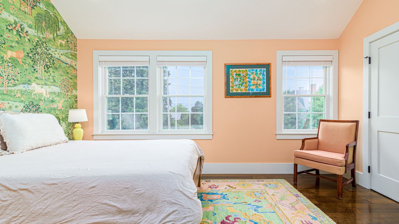 Photo of Bedroom in Jamestown