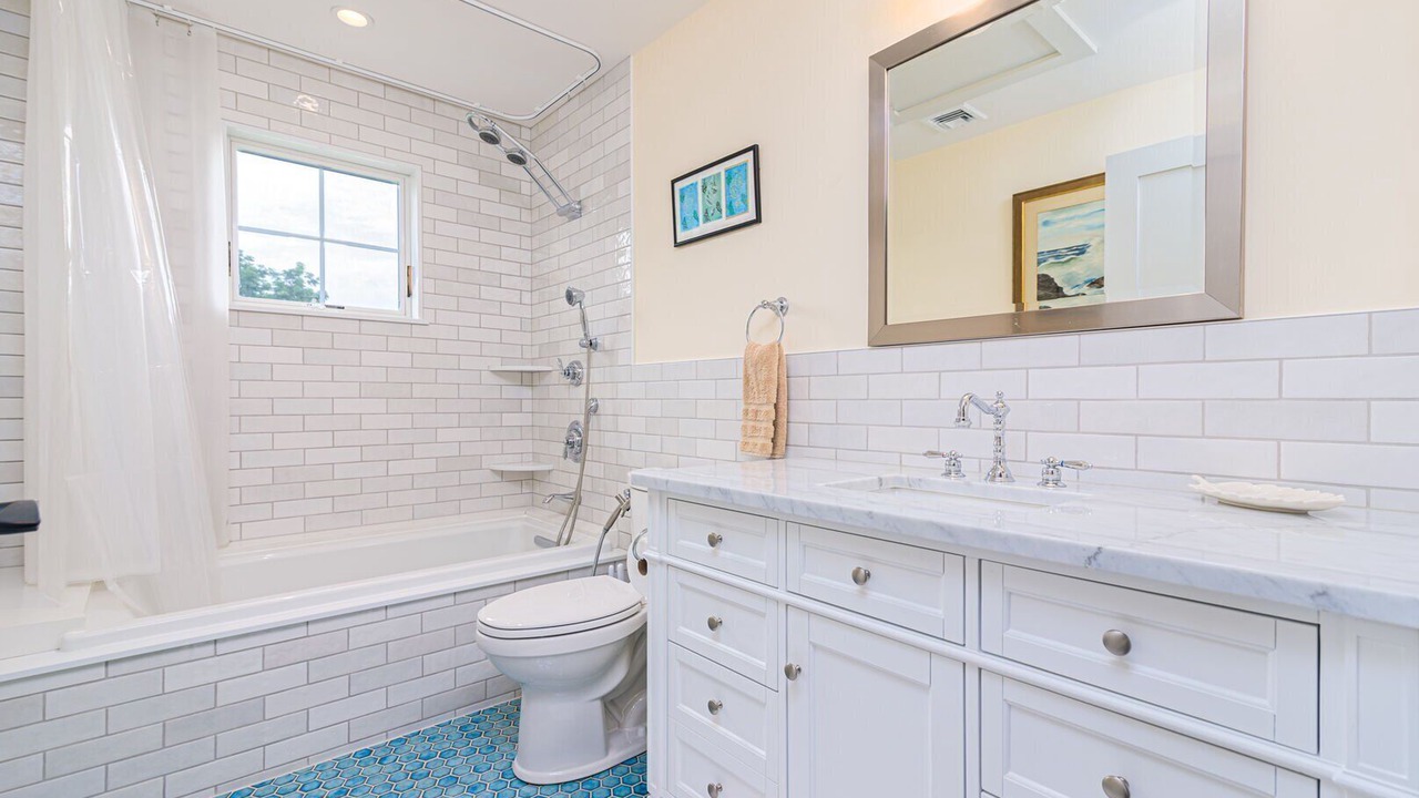 Photo of Bathroom in Jamestown