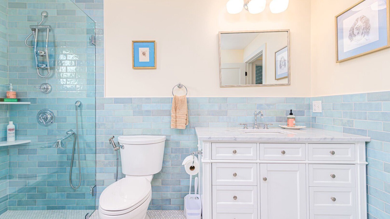 Photo of Bathroom in Jamestown