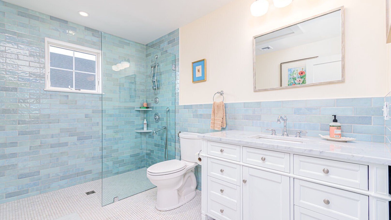 Photo of Bathroom in Jamestown