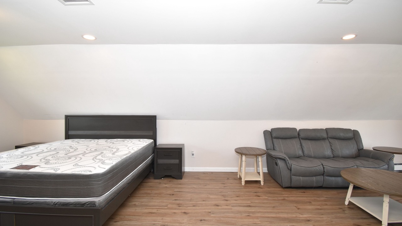 Photo of Bedroom in Eastward Look