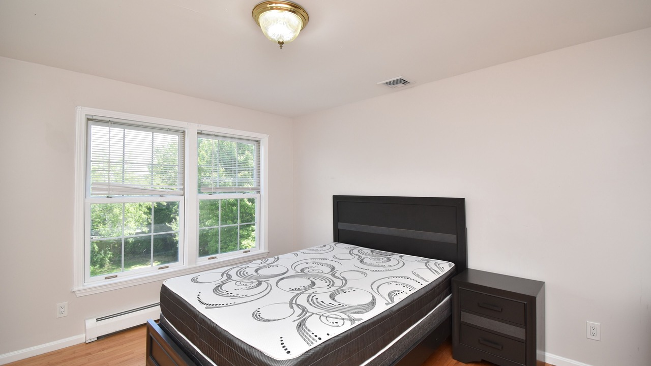 Photo of Bedroom in Eastward Look