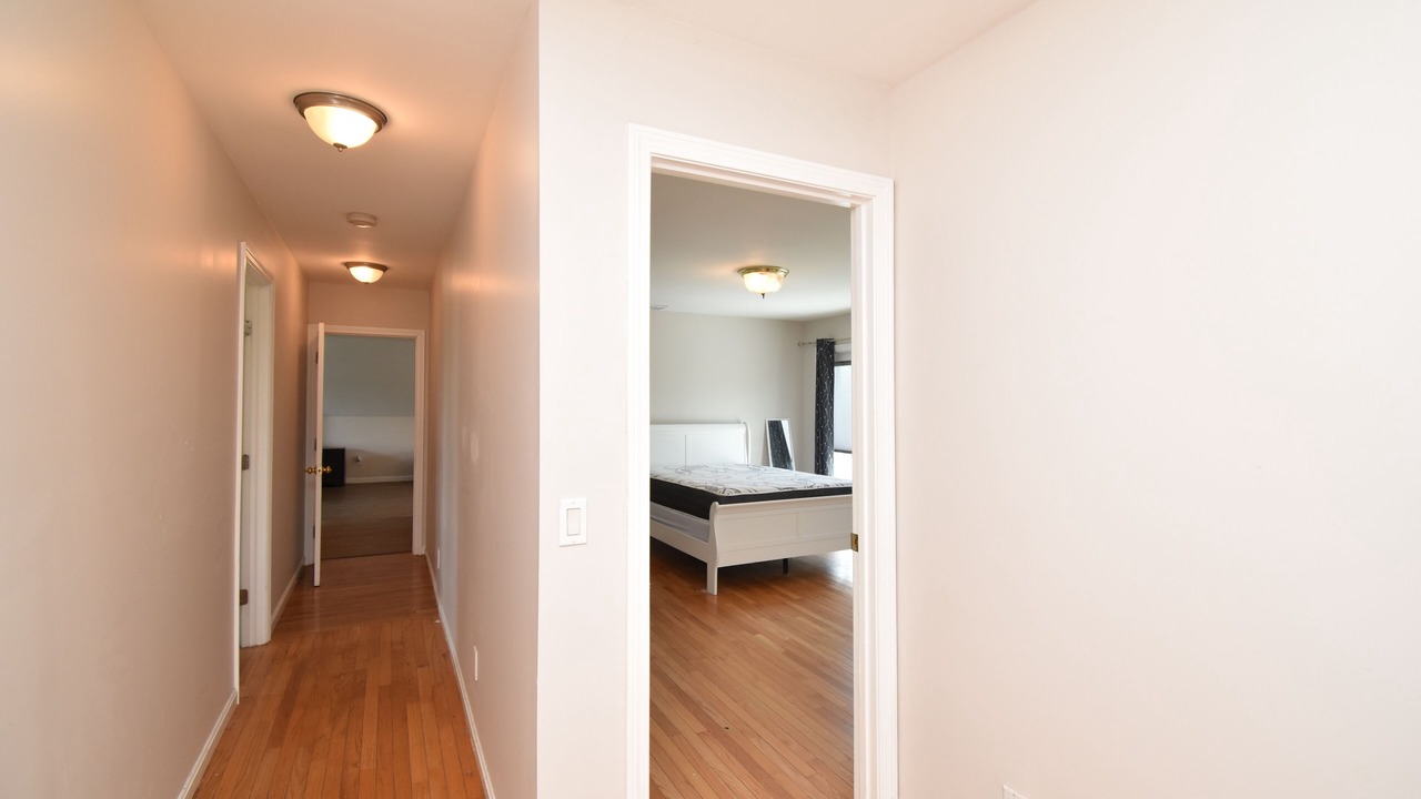 Photo of Bedroom in Eastward Look
