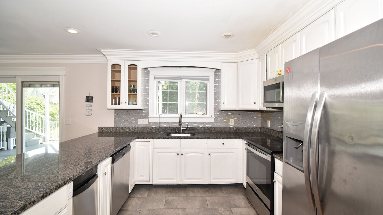 Photo of Kitchen in Eastward Look