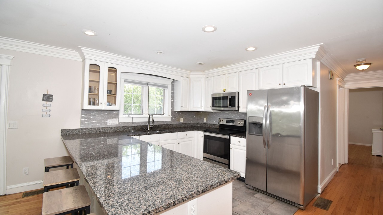 Photo of Kitchen in Eastward Look