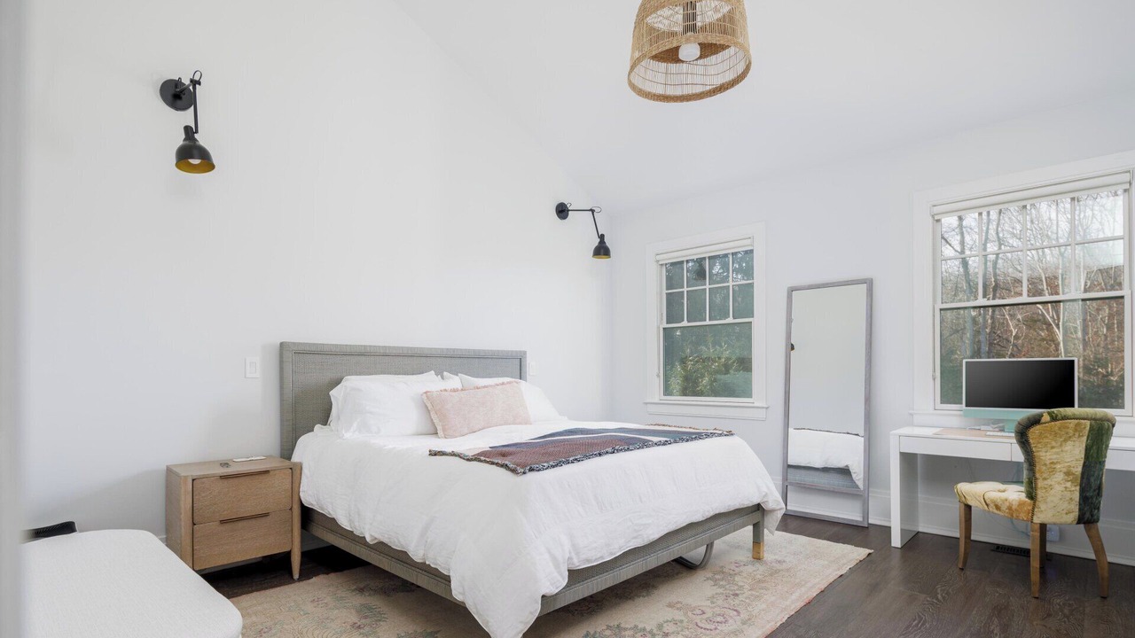 Photo of Bedroom in Mattituck