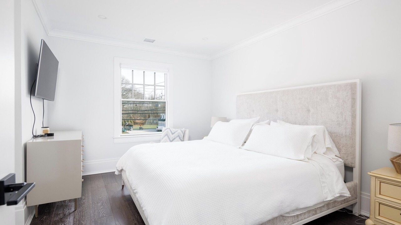 Photo of Bedroom in Mattituck
